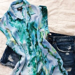 ·3/$10 MOSSIMO · Top sleeveless button up